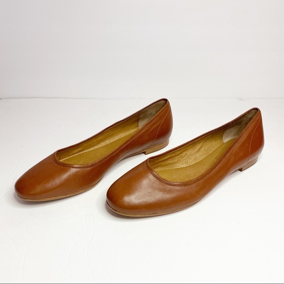 Frye Gloria Leather Ballet Flat in Cognac Shoes - Picture 6 of 11
